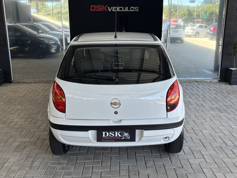 CELTA 1.0 MPFI SUPER 8V FLEX 4P MANUAL - 2005 - CAXIAS DO SUL