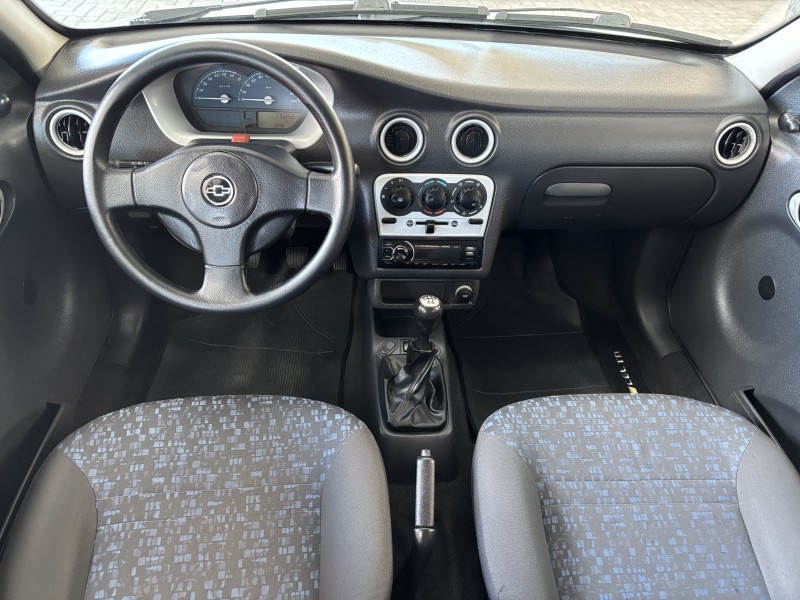 CELTA 1.0 MPFI SUPER 8V FLEX 4P MANUAL - 2005 - CAXIAS DO SUL