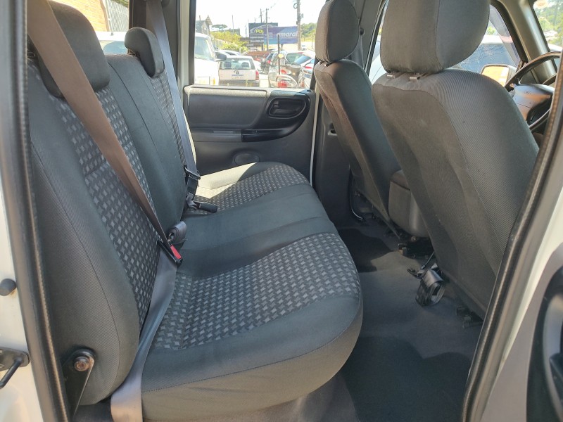 RANGER 3.0 XLS 16V 4X4 CD DIESEL 4P MANUAL - 2005 - CAXIAS DO SUL