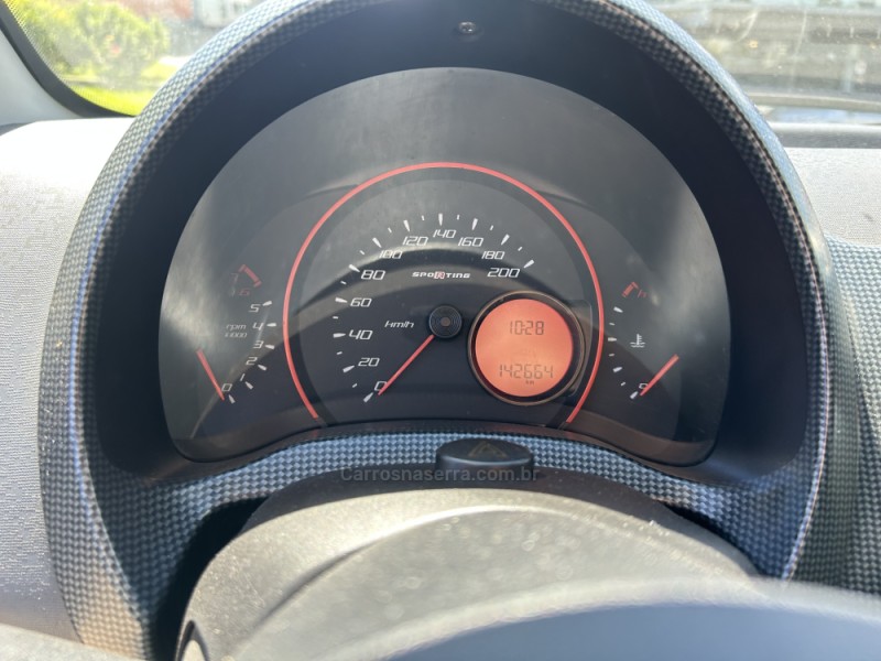 UNO 1.4 EVO SPORTING 8V FLEX 4P MANUAL - 2014 - FARROUPILHA