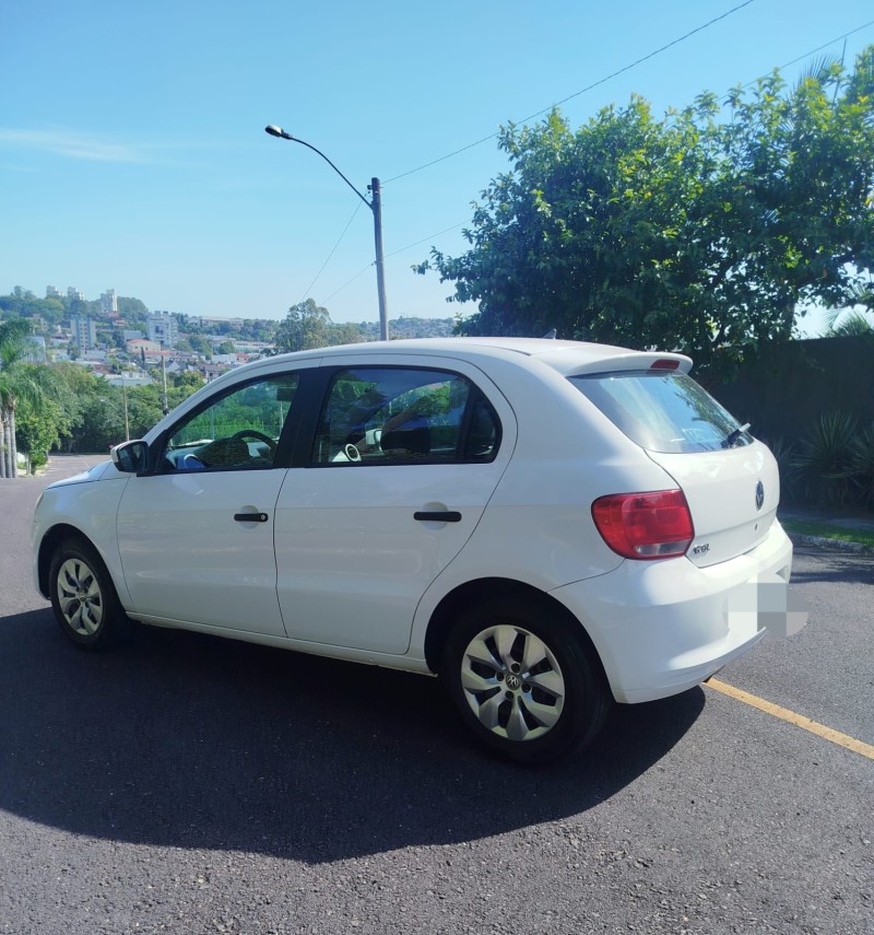 GOL 1.0 8V I-TRED FLEX 4P MANUAL - 2016 - CAMPO BOM