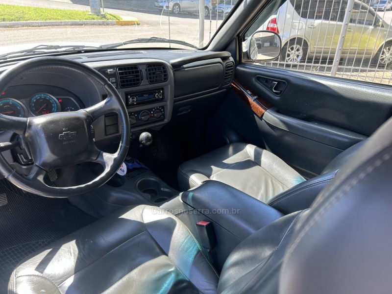 S10 2.8 EXECUTIVE 4X4 CD 12V TURBO ELECTRONIC INTERCOOLER DIESEL 4P MANUAL - 2009 - FARROUPILHA