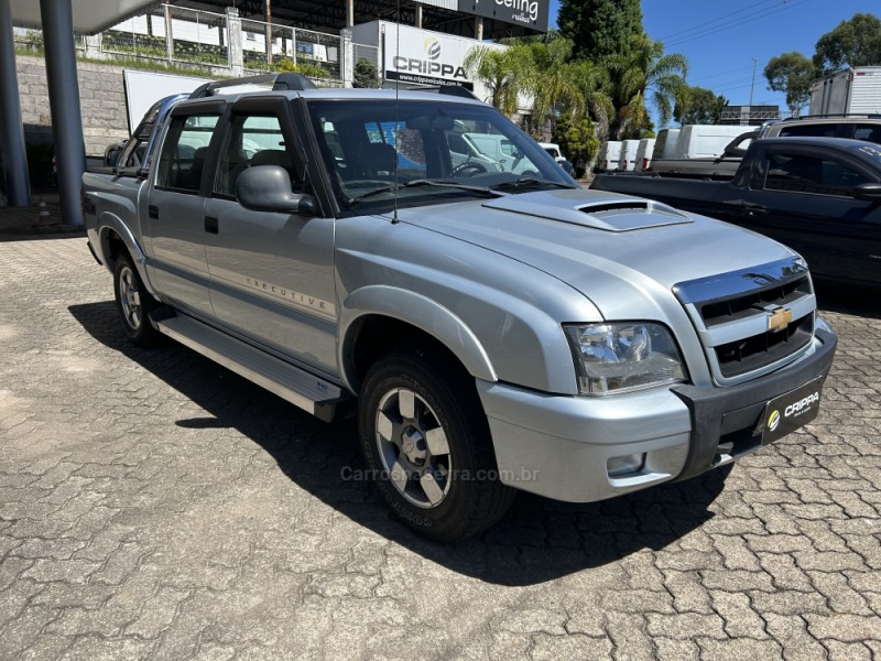 S10 2.8 EXECUTIVE 4X4 CD 12V TURBO ELECTRONIC INTERCOOLER DIESEL 4P MANUAL - 2009 - FARROUPILHA