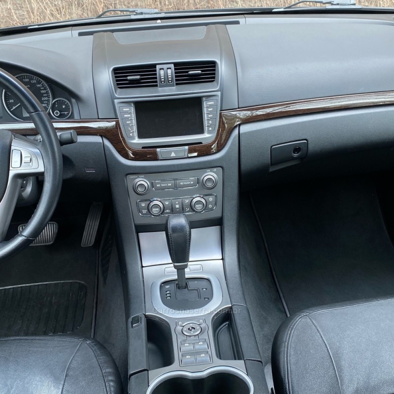 OMEGA 3.0 MPFI CD 12V GASOLINA 4P AUTOMÁTICO - 2011 - MONTENEGRO