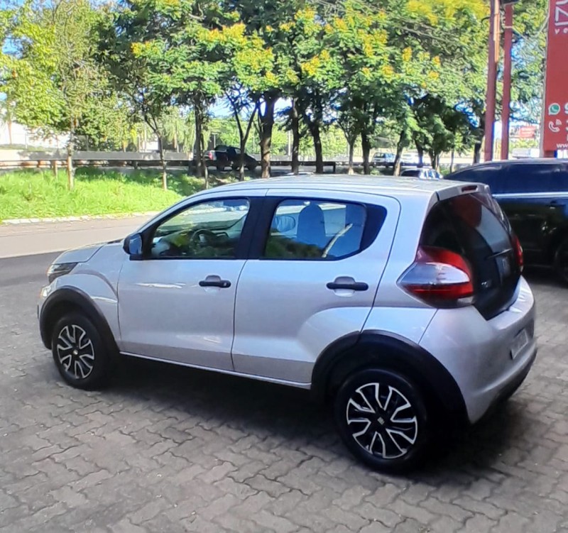 MOBI 1.0 8V EVO FLEX LIKE. MANUAL - 2023 - ESTâNCIA VELHA