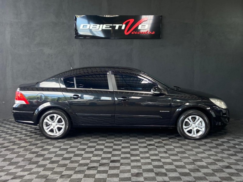 VECTRA 2.0 MPFI ELEGANCE 8V 140CV FLEX 4P AUTOMÁTICO - 2011 - CAXIAS DO SUL