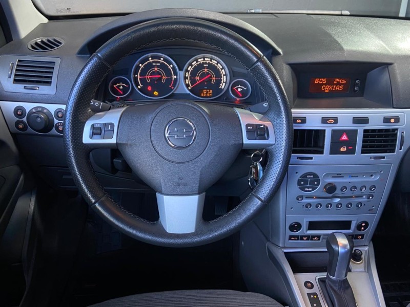 VECTRA 2.0 MPFI ELEGANCE 8V 140CV FLEX 4P AUTOMÁTICO - 2011 - CAXIAS DO SUL