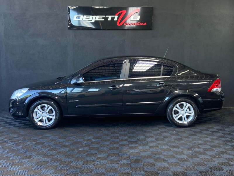 VECTRA 2.0 MPFI ELEGANCE 8V 140CV FLEX 4P AUTOMÁTICO - 2011 - CAXIAS DO SUL