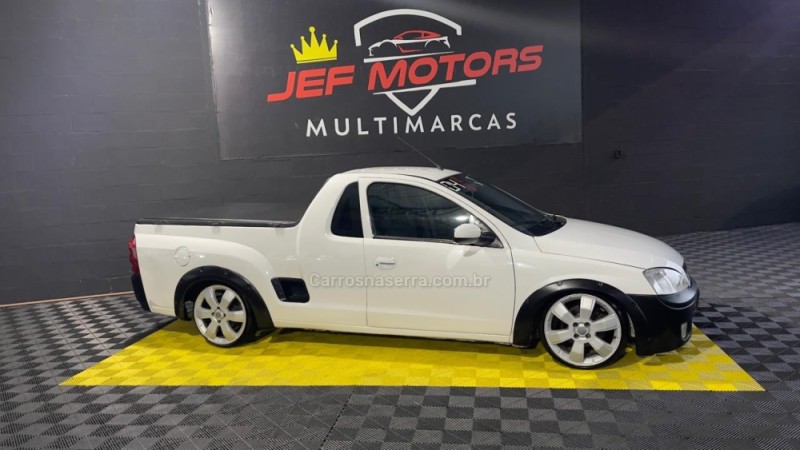 MONTANA 1.8 MPFI CONQUEST CS 8V FLEX 2P MANUAL - 2004 - CAXIAS DO SUL