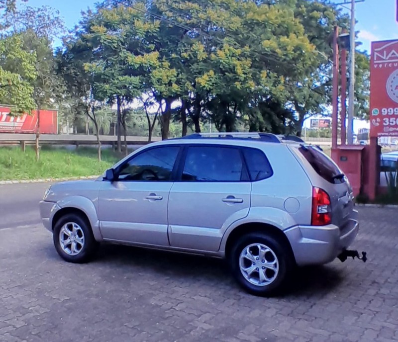 TUCSON 2.0 MPFI GLS 16V 143CV 2WD FLEX 4P AUTOMÁTICO - 2010 - ESTâNCIA VELHA