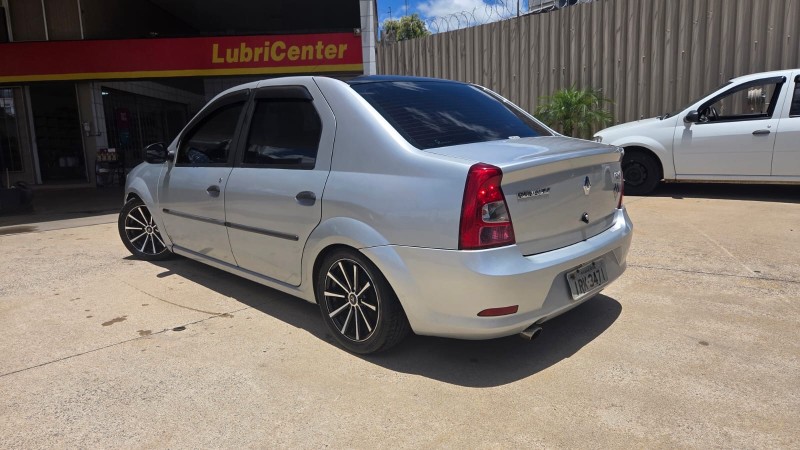 LOGAN 1.0 AUTHENTIQUE 16V FLEX 4P MANUAL - 2011 - CAXIAS DO SUL