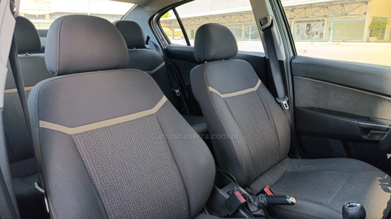 VECTRA 2.0 MPFI EXPRESSION 8V 140CV FLEX 4P MANUAL - 2010 - CAXIAS DO SUL