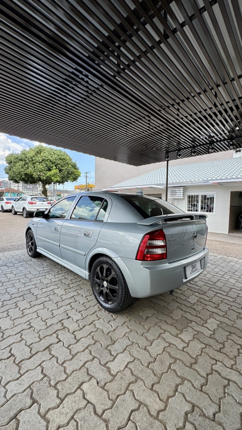 ASTRA 2.0 MPFI ADVANTAGE 8V FLEX 4P MANUAL - 2011 - LAJEADO