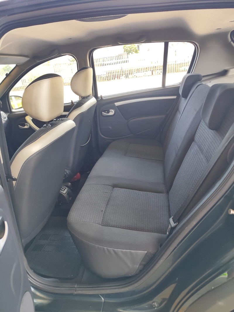 SANDERO 1.6 STEPWAY 16V FLEX 4P MANUAL - 2011 - FARROUPILHA