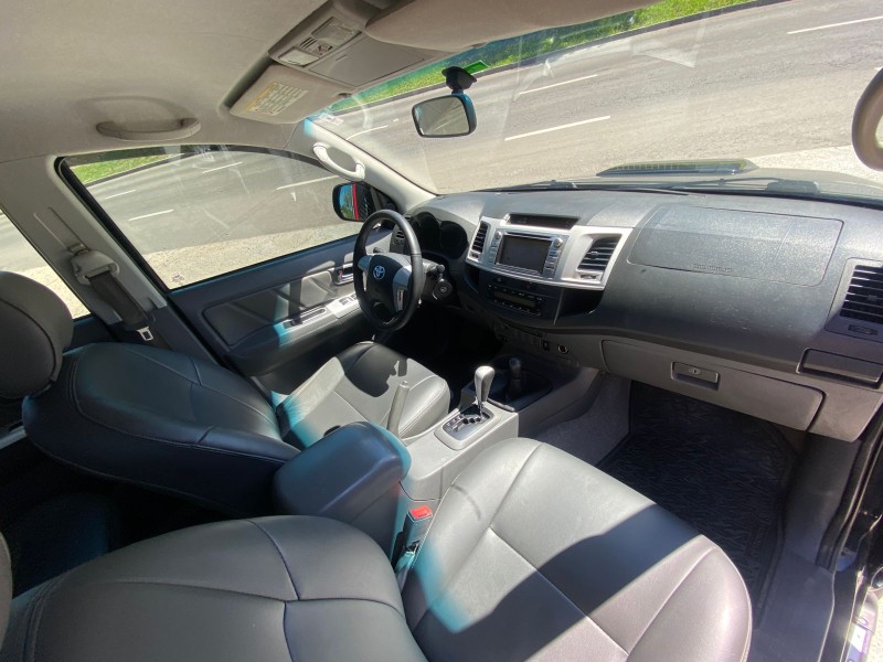 HILUX 3.0 SRV 4X4 CD 16V TURBO INTERCOOLER DIESEL 4P AUTOMÁTICO - 2012 - CAXIAS DO SUL