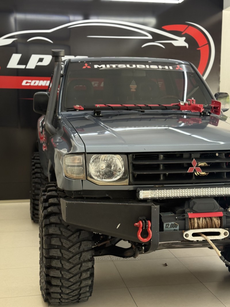 PAJERO 3.0 GLS 4X4 V6 24V GASOLINA 2P AUTOMÁTICO - 1997 - FARROUPILHA