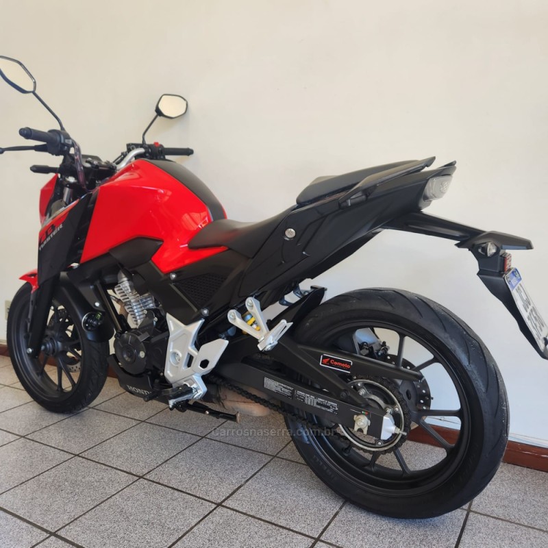 CB 300F TWISTER CBS - 2024 - FARROUPILHA