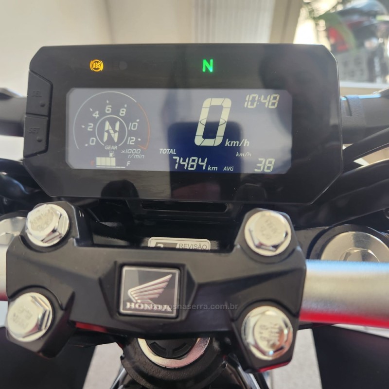 CB 300F TWISTER CBS - 2024 - FARROUPILHA