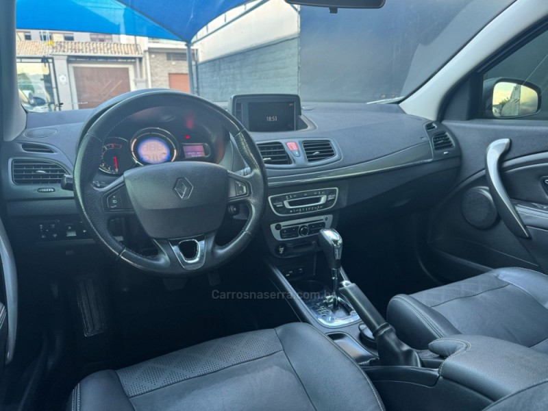 FLUENCE 2.0 DYNAMIQUE 16V FLEX 4P AUTOMÁTICO - 2016 - ESTâNCIA VELHA