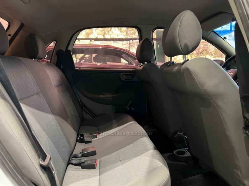 CORSA 1.0 MPFI JOY 8V FLEX 4P MANUAL - 2006 - CAXIAS DO SUL