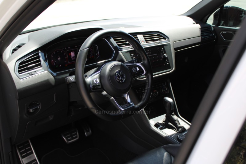 TIGUAN 2.0 ALLSPACE R-LINE 350 TSI 4X4 GASOLINA 4P - 2020 - CAXIAS DO SUL