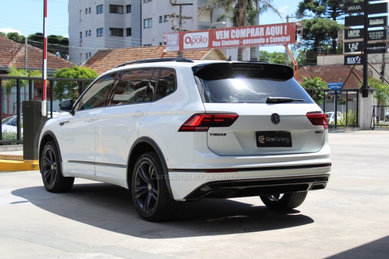TIGUAN 2.0 ALLSPACE R-LINE 350 TSI 4X4 GASOLINA 4P - 2020 - CAXIAS DO SUL