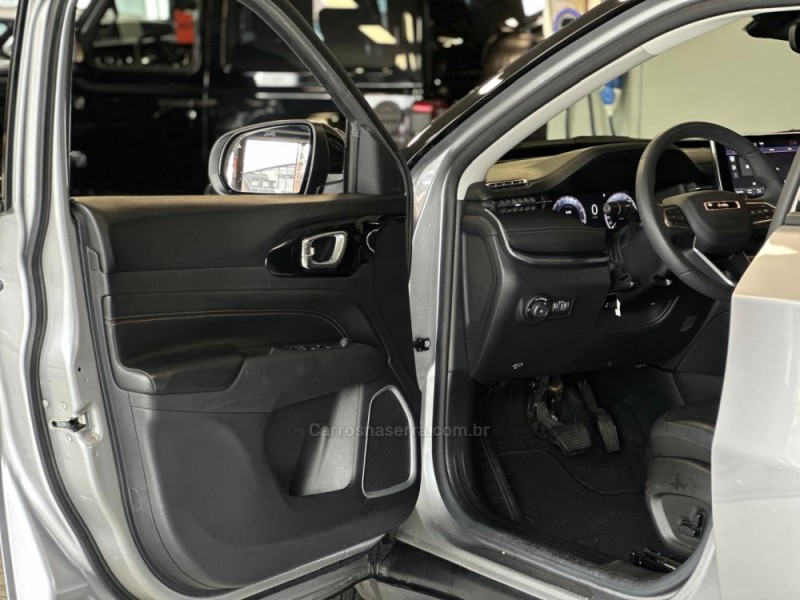 COMPASS 1.3 LIMITED T270 16V TURBO FLEX 4P AUTOMÁTICO - 2023 - NOVO HAMBURGO