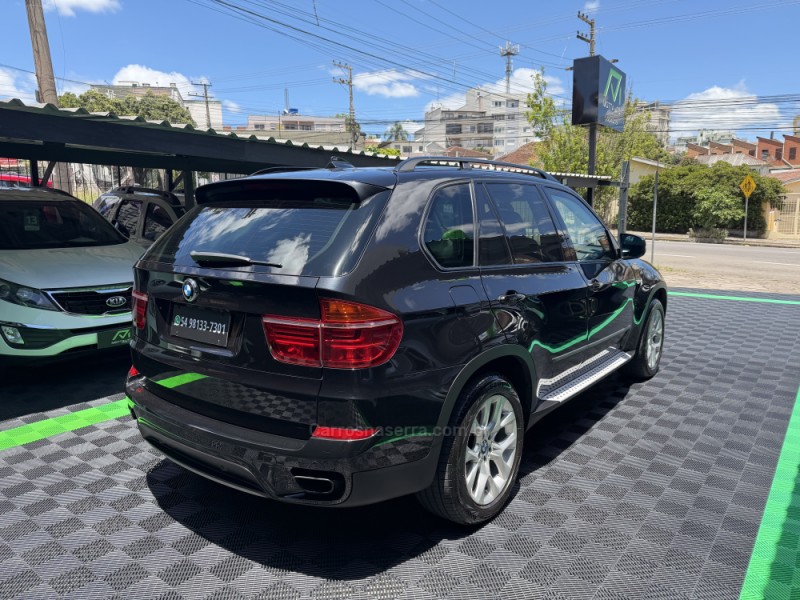 X5 4.8 4X4 50I SECURITY V8 32V GASOLINA 4P AUTOMÁTICO - 2011 - CAXIAS DO SUL