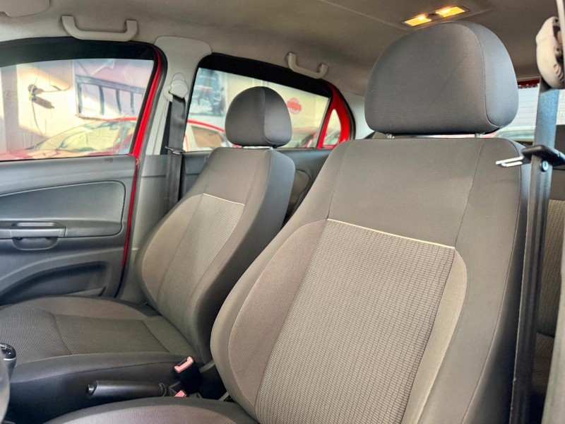 GOL 1.0 MI TRENDLINE 8V FLEX 4P MANUAL - 2014 - CAXIAS DO SUL