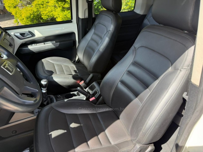 T4 3.2 TDI 4X4 20V TURBO INTERCOOLER DIESEL 2P MANUAL - 2015 - VACARIA