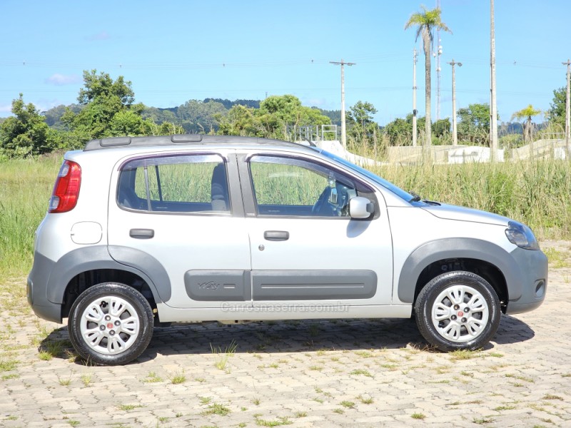 UNO 1.0 EVO WAY 8V FLEX 4P MANUAL - 2011 - ANTôNIO PRADO