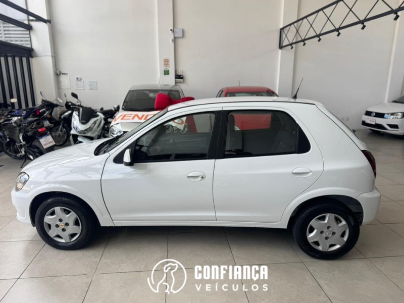 CELTA 1.0 MPFI LT 8V FLEX 4P MANUAL - 2015 - BENTO GONçALVES