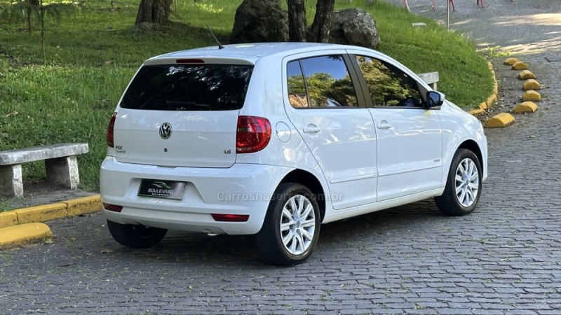 FOX 1.6 MI 8V FLEX 4P MANUAL - 2013 - CAXIAS DO SUL