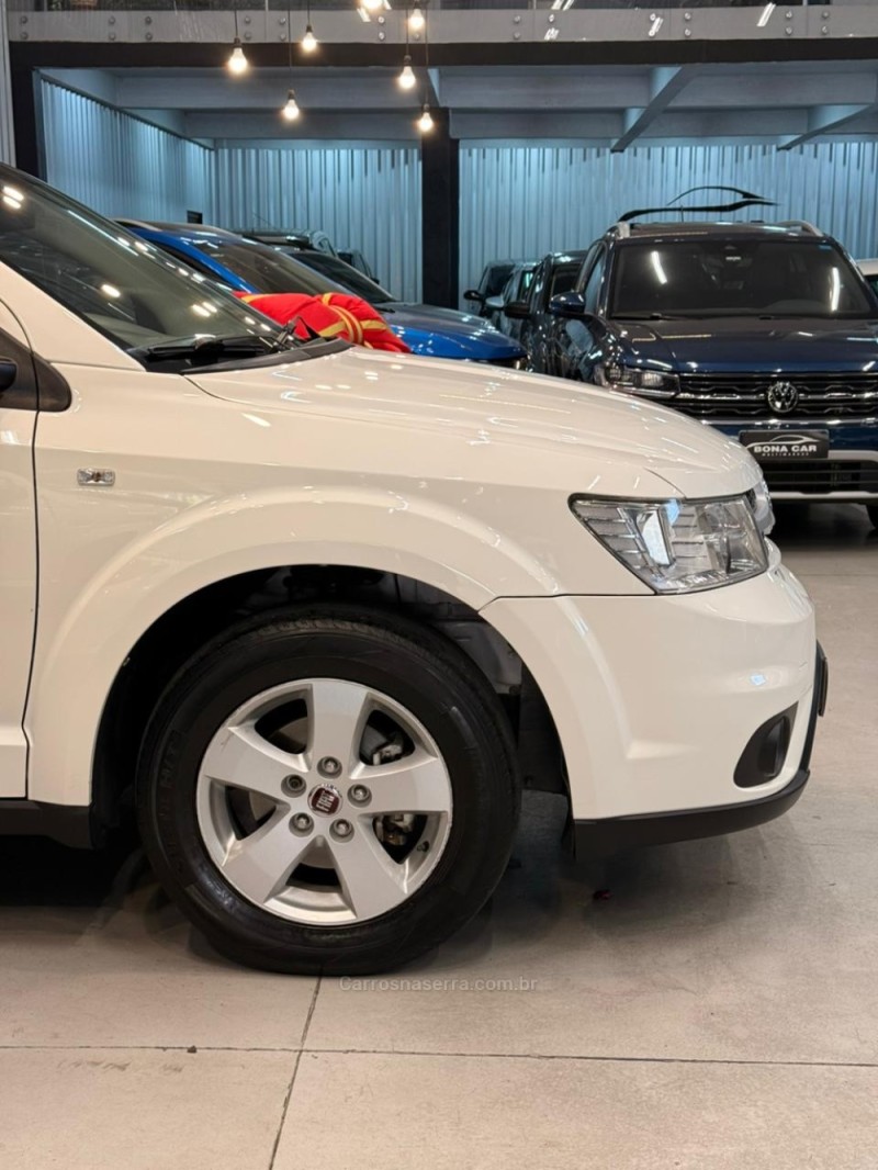 FREEMONT 2.4 PRECISION 16V GASOLINA 4P AUTOMÁTICO - 2012 - CAXIAS DO SUL