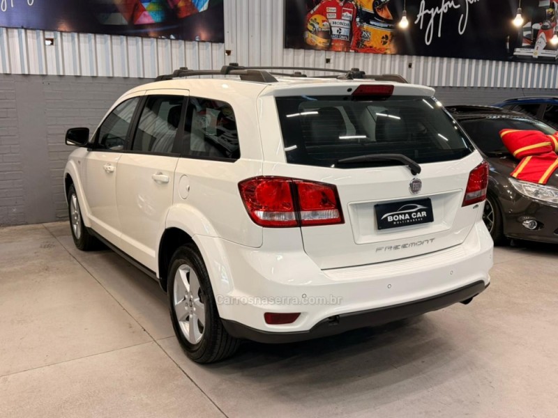 FREEMONT 2.4 PRECISION 16V GASOLINA 4P AUTOMÁTICO - 2012 - CAXIAS DO SUL