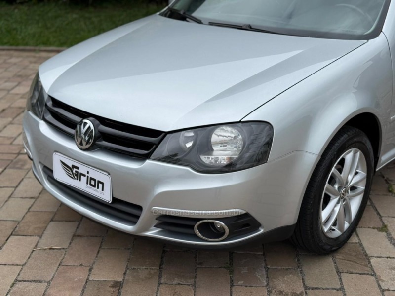 GOLF 1.6 MI SPORTLINE 8V FLEX 4P MANUAL - 2012 - VACARIA
