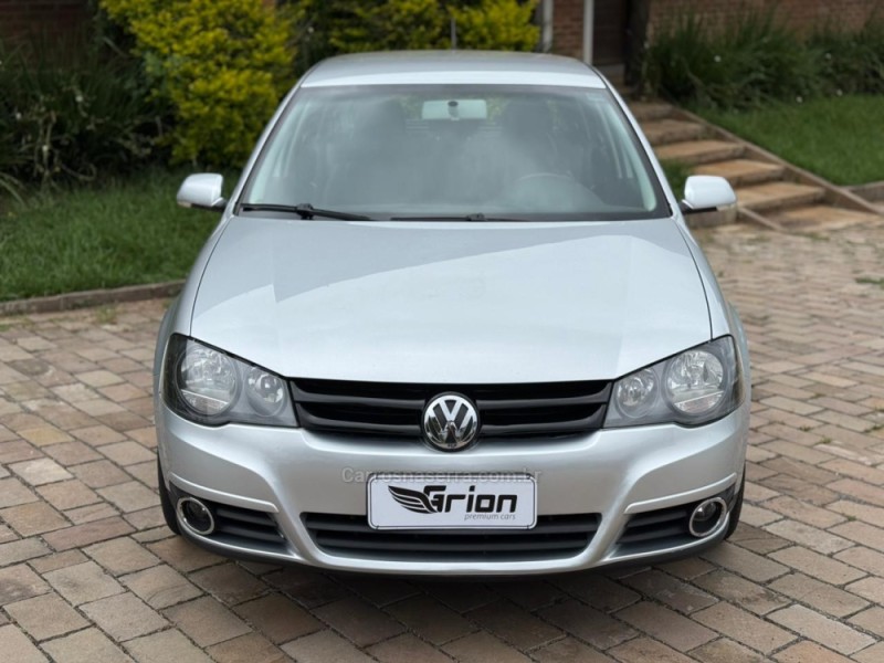 GOLF 1.6 MI SPORTLINE 8V FLEX 4P MANUAL - 2012 - VACARIA