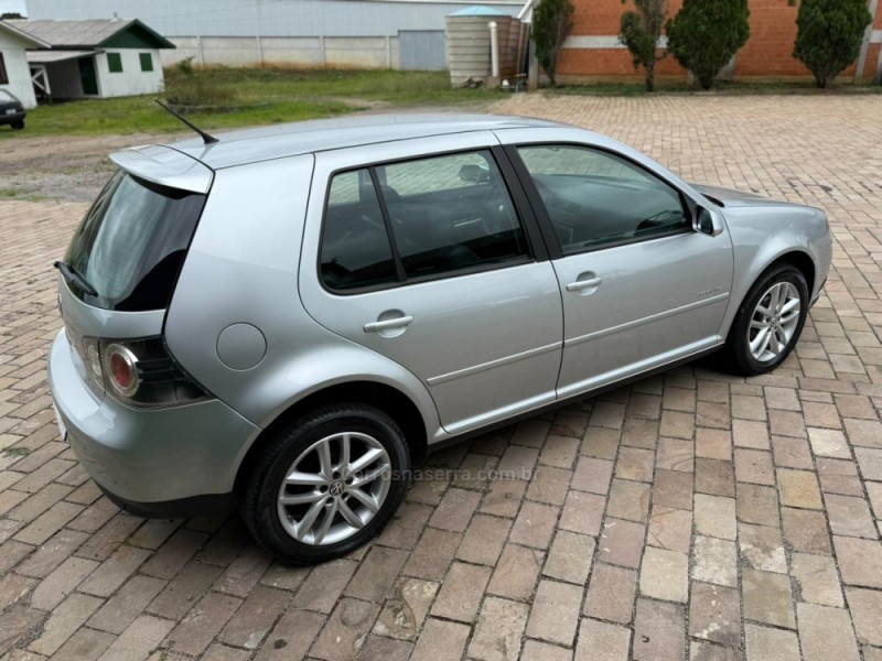 GOLF 1.6 MI SPORTLINE 8V FLEX 4P MANUAL - 2012 - VACARIA