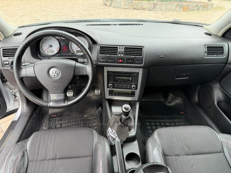 GOLF 1.6 MI SPORTLINE 8V FLEX 4P MANUAL - 2012 - VACARIA