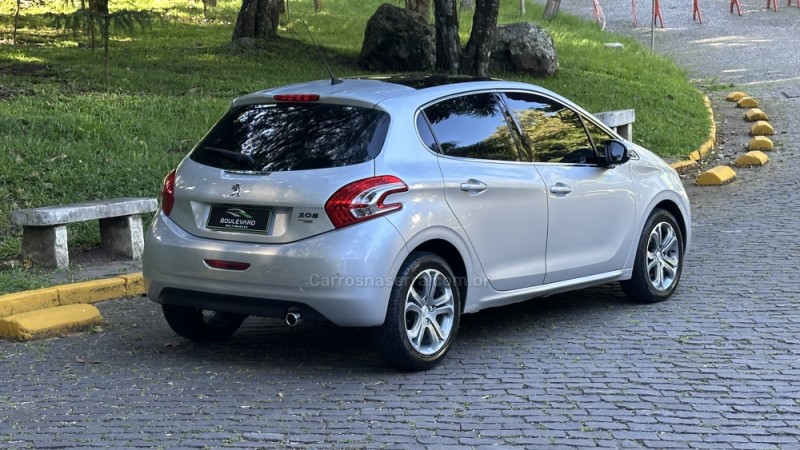 208 1.6 GRIFFE 16V FLEX 4P MANUAL - 2015 - CAXIAS DO SUL