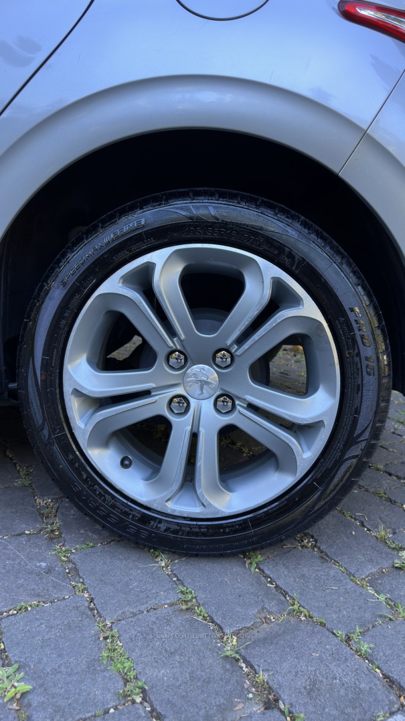 208 1.6 GRIFFE 16V FLEX 4P MANUAL - 2015 - CAXIAS DO SUL