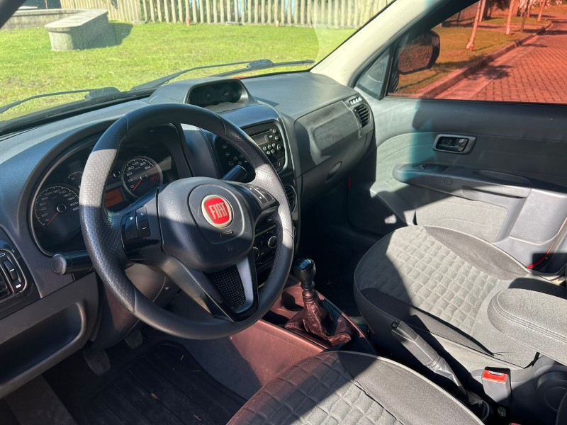 PALIO 1.8 MPI ADVENTURE WEEKEND 16V FLEX 4P MANUAL - 2015 - CANELA