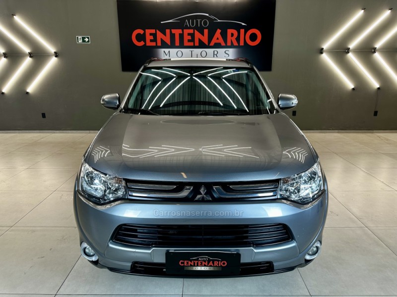 OUTLANDER 2.0 16V GASOLINA 4P AUTOMÁTICO - 2015 - SAPIRANGA