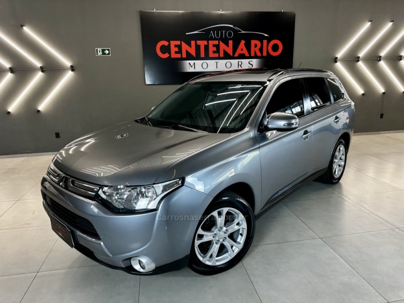 outlander 2.0 16v gasolina 4p automatico 2015 sapiranga
