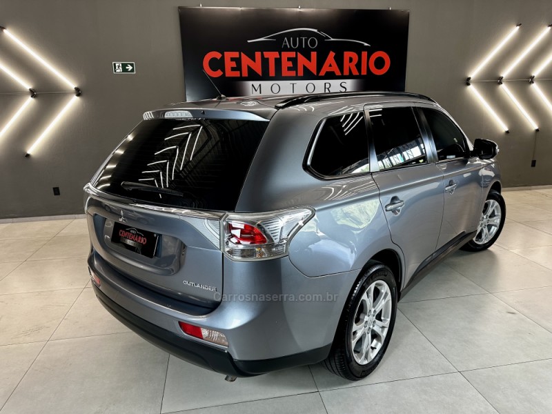 OUTLANDER 2.0 16V GASOLINA 4P AUTOMÁTICO - 2015 - SAPIRANGA