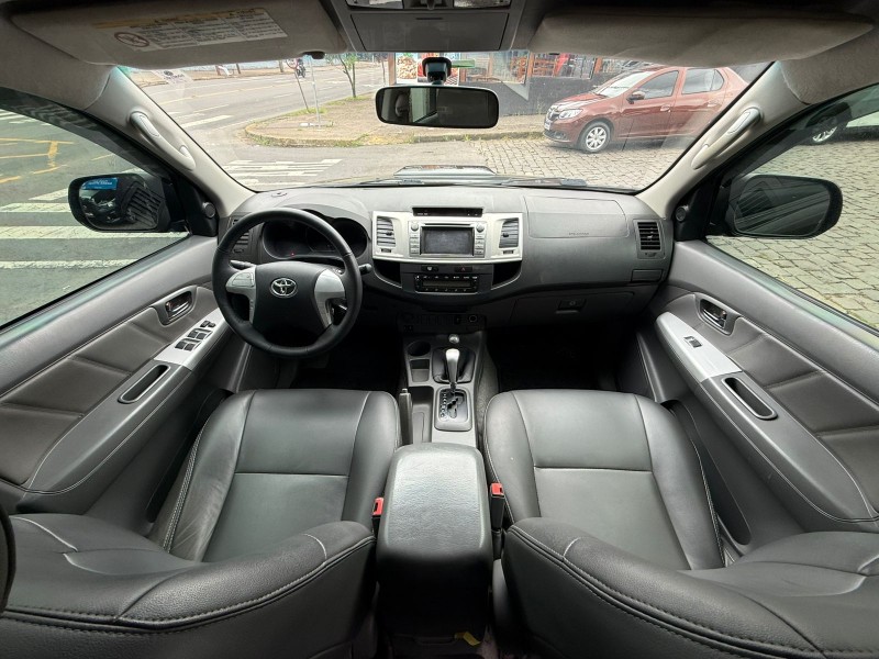 HILUX 3.0 SRV 4X4 CD 16V TURBO INTERCOOLER DIESEL 4P AUTOMÁTICO - 2012 - CAXIAS DO SUL