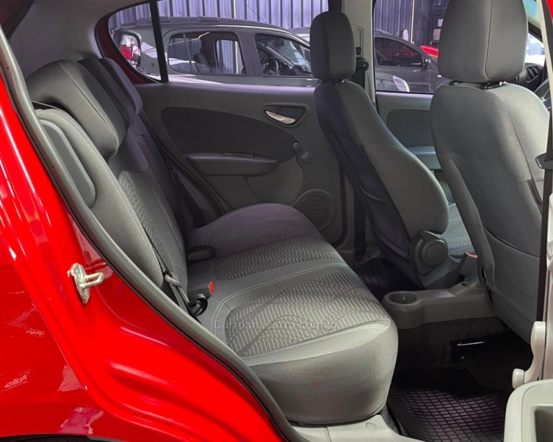 PALIO 1.4 MPI ATTRACTIVE 8V FLEX 4P MANUAL - 2013 - VACARIA