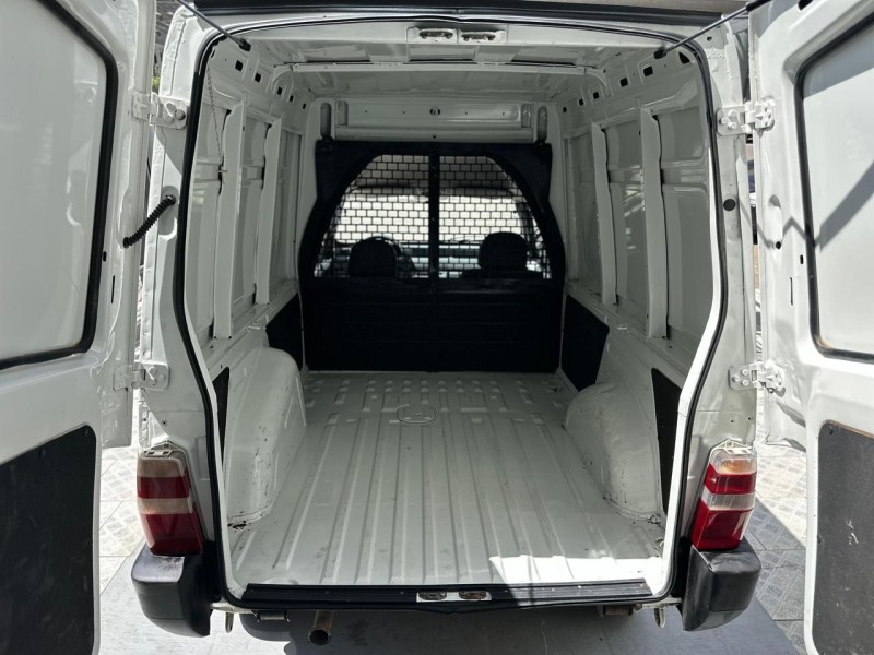 FIORINO 1.3 MPI FURGÃO 8V FLEX 2P MANUAL - 2013 - CAXIAS DO SUL