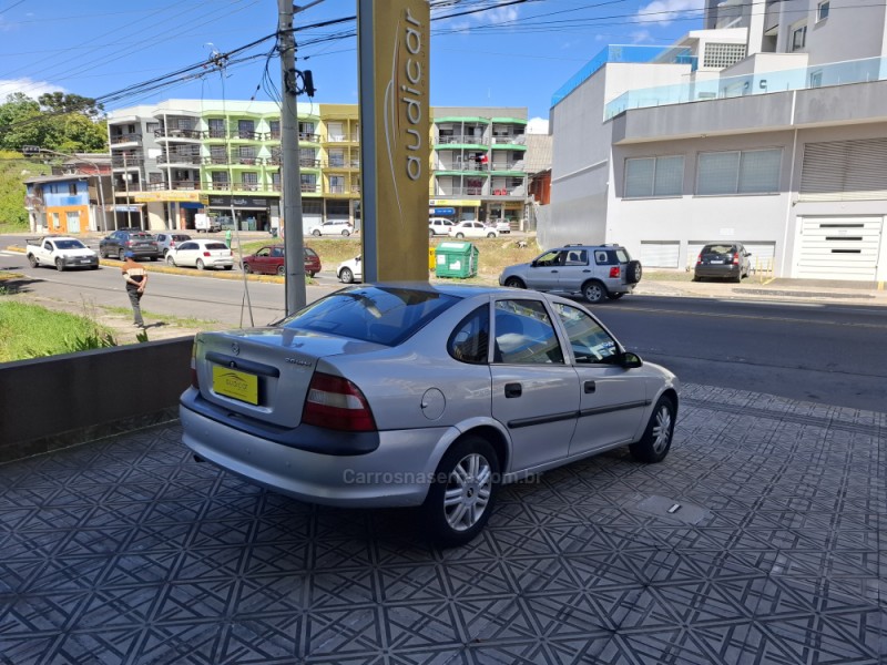 VECTRA 2.0 MPFI GLS 8V GASOLINA 4P MANUAL - 2018 - CAXIAS DO SUL