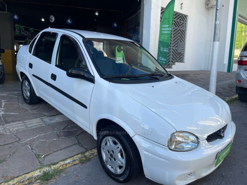 CORSA 1.0 MPFI 8V GASOLINA 4P MANUAL - 2001 - BENTO GONçALVES